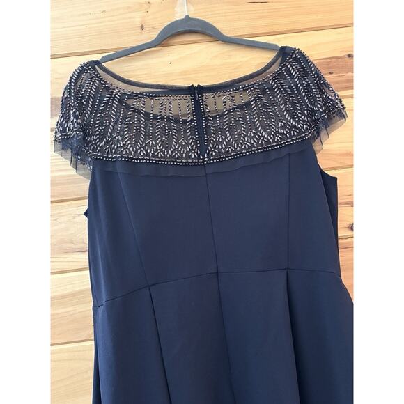 R&M Richard’s Formal Dress 18W Knee Length Beaded Top A Line Padded Bust Navy - Picture 6 of 7